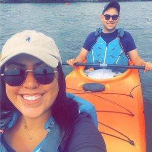 Meet your Posher, Leslie